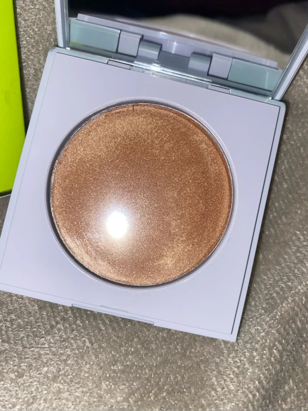 Flyte 70 Glow Back Cream to Powder Highlight The Glamorous Life - Picture 8 of 10